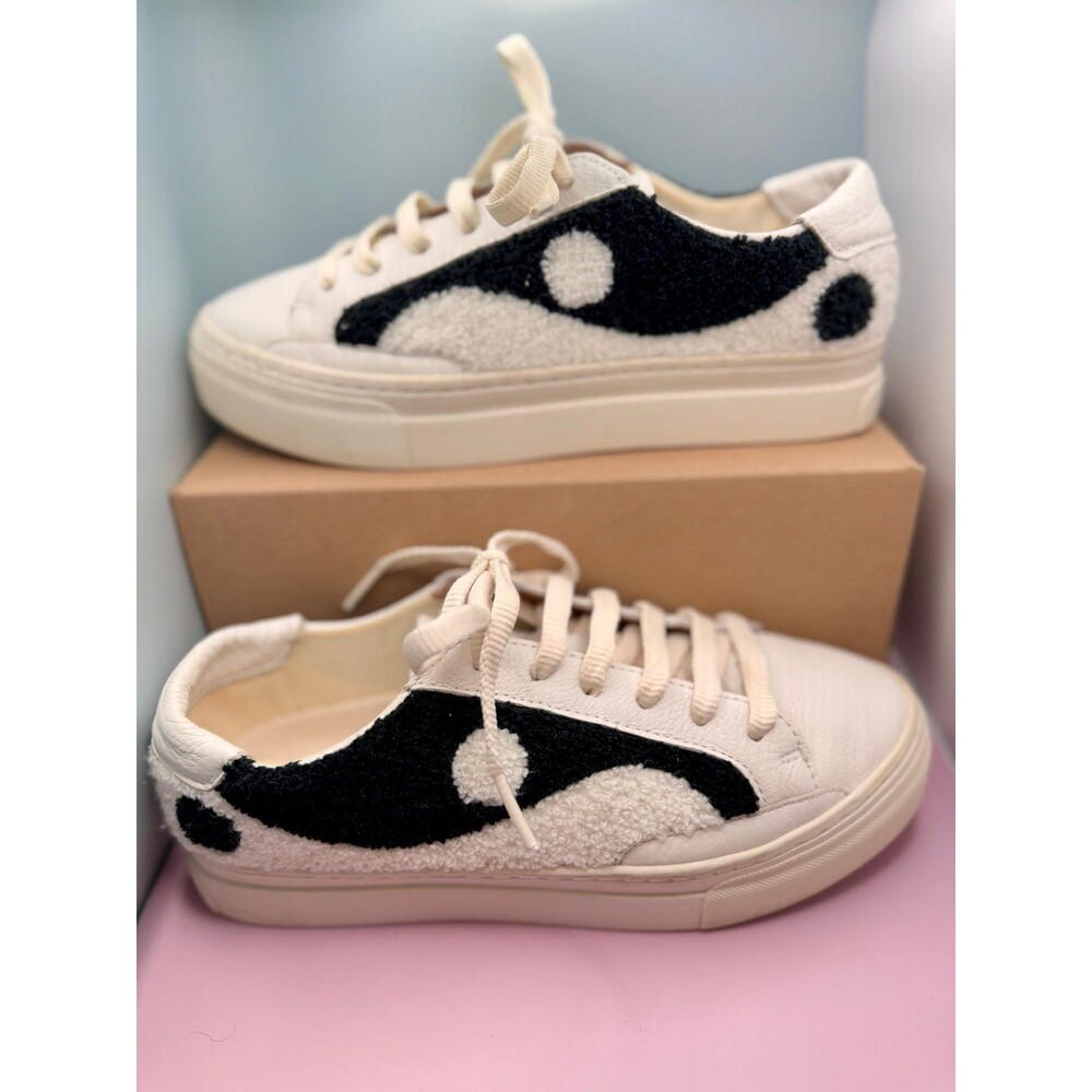 SOLUDOS Yin Yang Platform Sneaker  Leather Black White Size 7 (Bx 7)